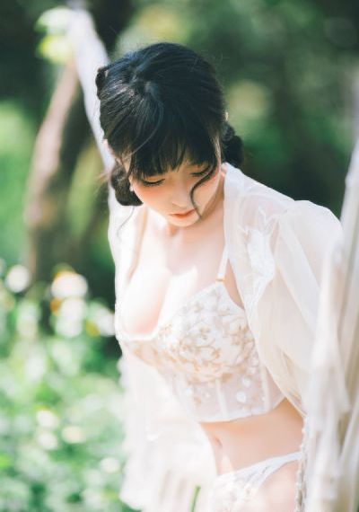 美女裸体人体成人不卡久久影视
